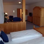 Hotel Grandhotel Niederösterreichischer Hof 4*