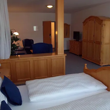 Hotell Grandhotel Niederoesterreichischer Hof 4*