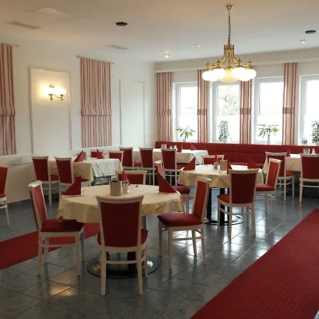 Grandhotel Niederoesterreichischer Hof Hotel