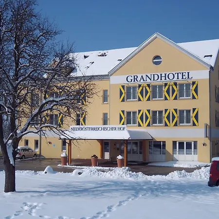 Grandhotel Niederoesterreichischer Hof Szálloda