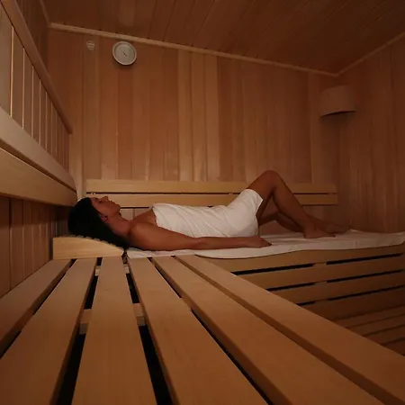 Ξενοδοχείο Grandhotel Niederoesterreichischer Hof 4*