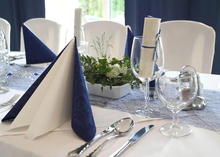 מלון Grandhotel Niederoesterreichischer Hof Lanzenkirchen