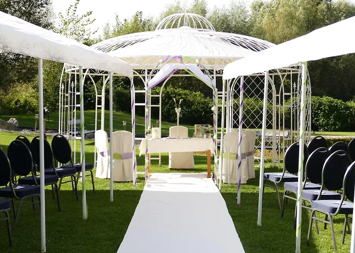 Grandhotel Niederoesterreichischer Hof מלון 4*